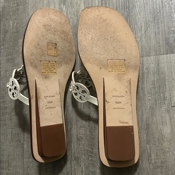 Tory Burch White Leather Thong Sandals Size 10.5 - Picture 4 of 7